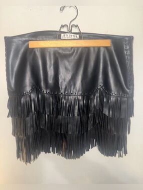 Idyllwind Black Layered Fringe Leather Clutch Sz L